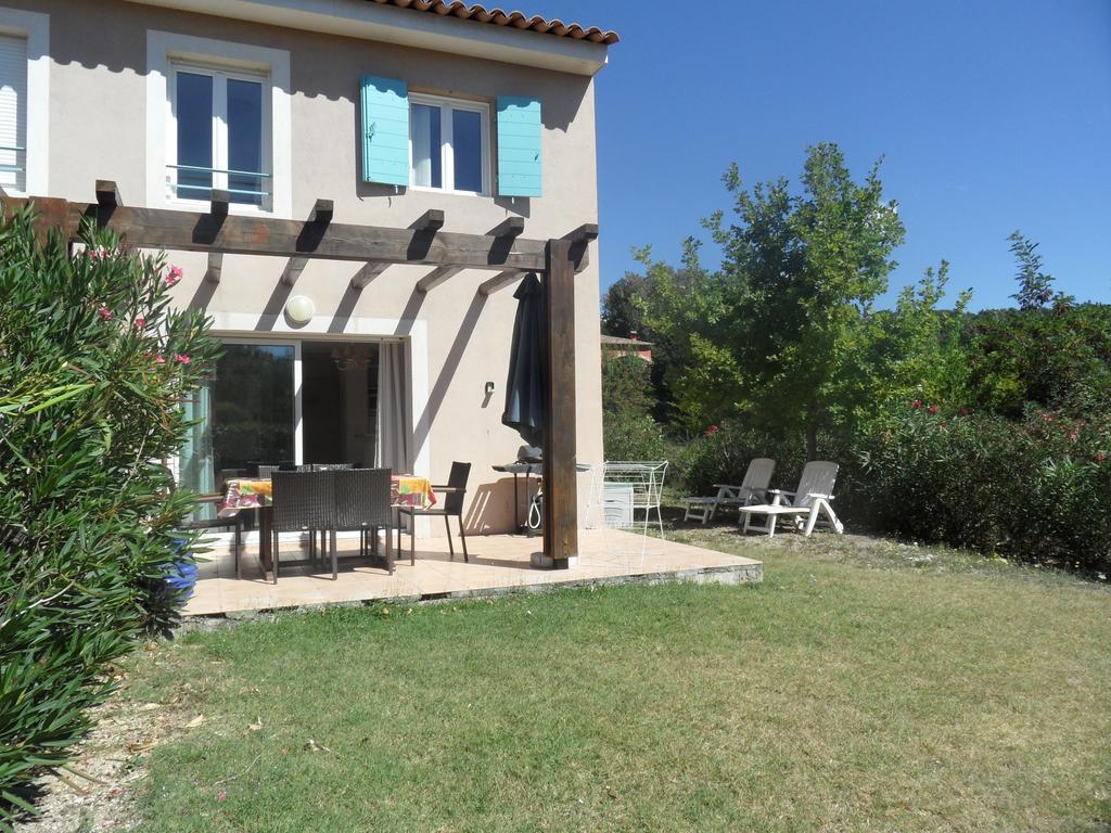 Lagrange Vacances Les Bastides Des Chaumettes Montauroux Room photo